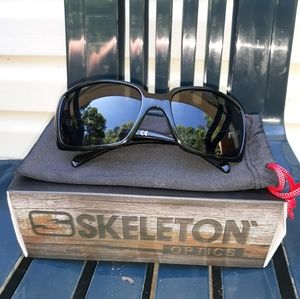 Skeleton  Stampede  optics sunglasses